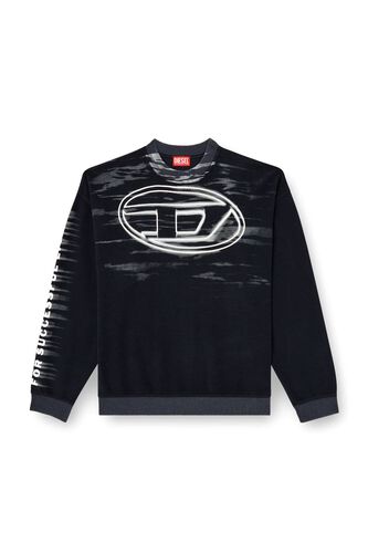 Sweatshirts & Hoodies