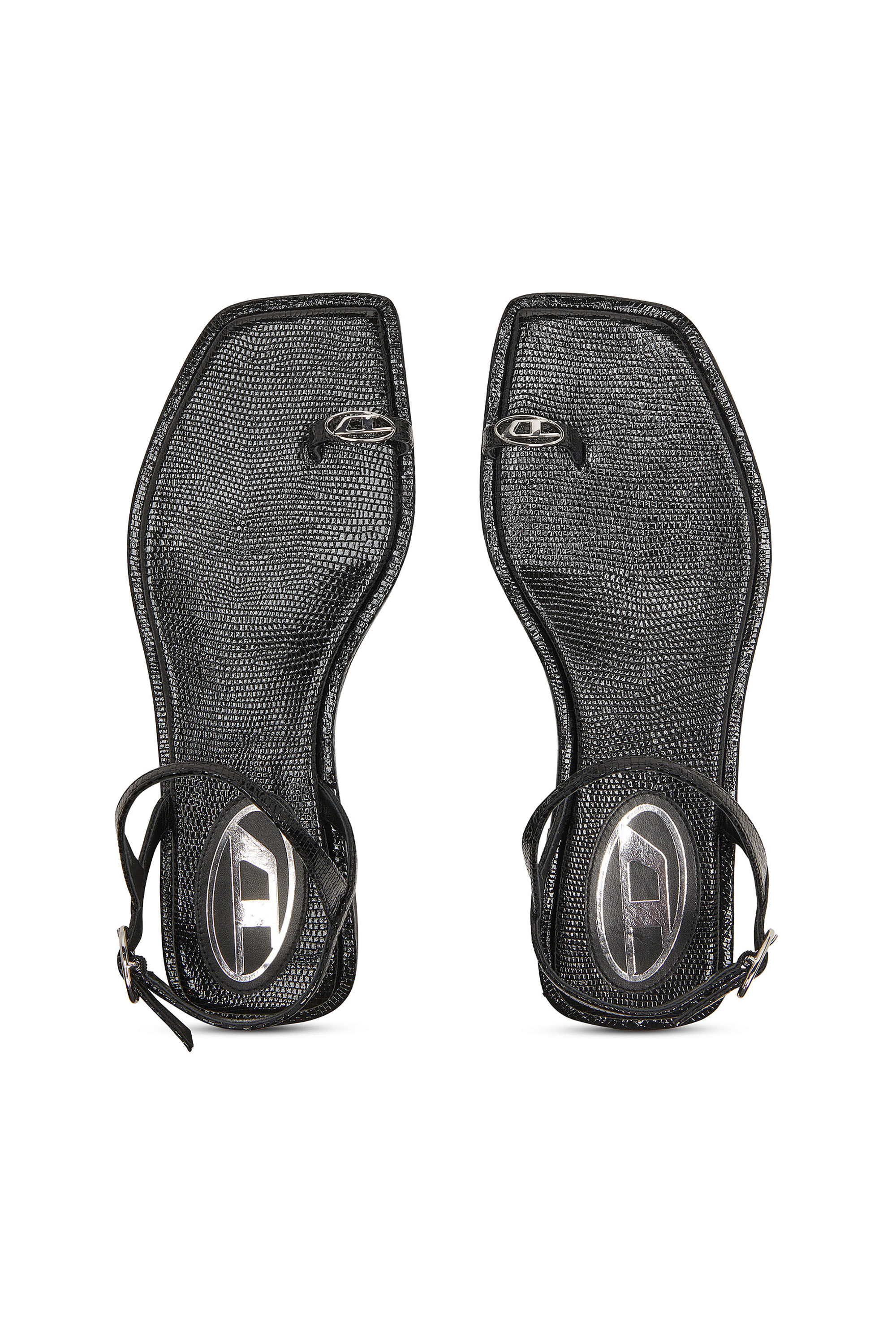 Diesel - D-AMBER INFRA 0, Woman's D-AMBER - Sandal in leather with metallic logo in Black - 4