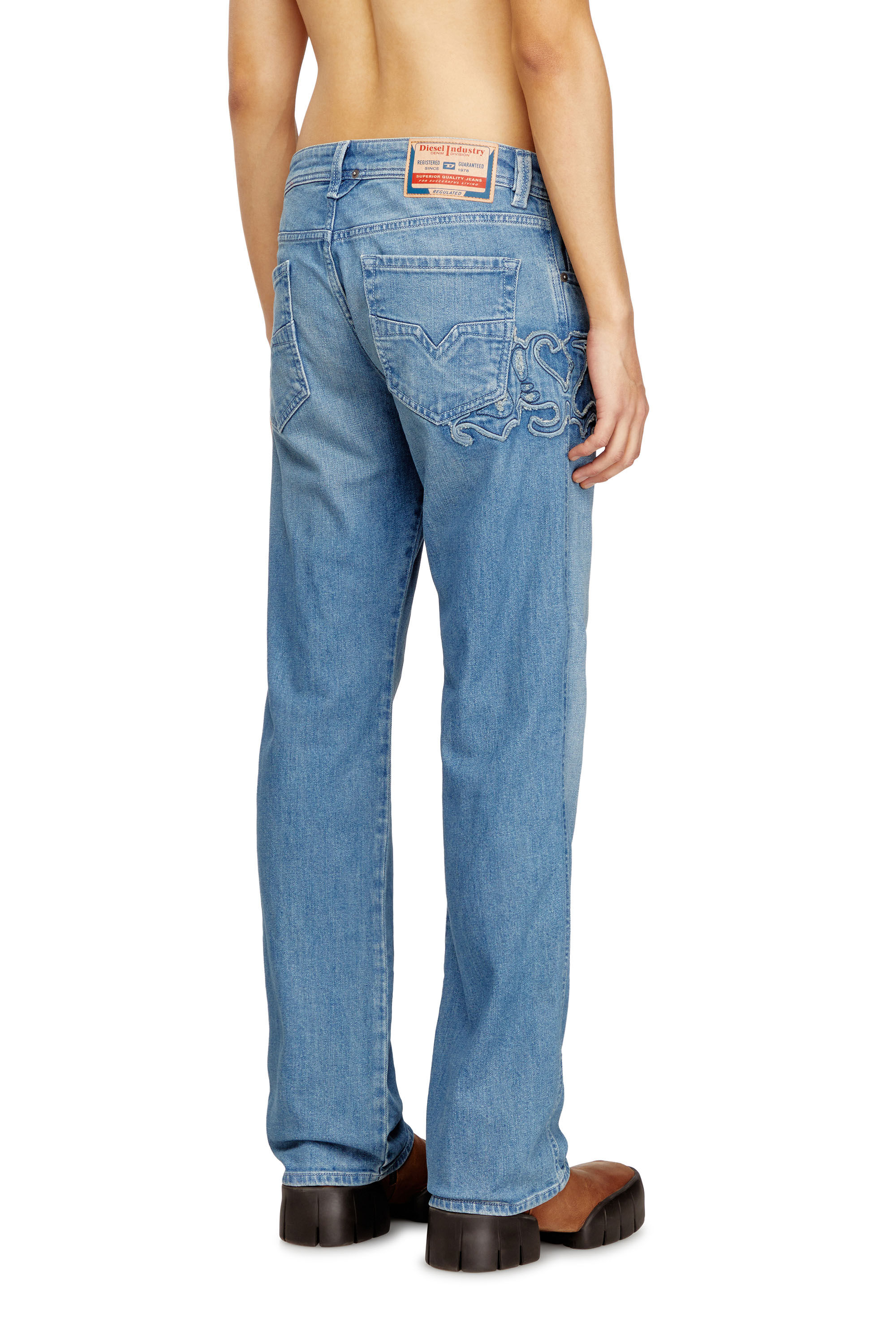 Diesel - Man's Regular Jeans 1985 Larkee 09Q18, Light Blue - 4