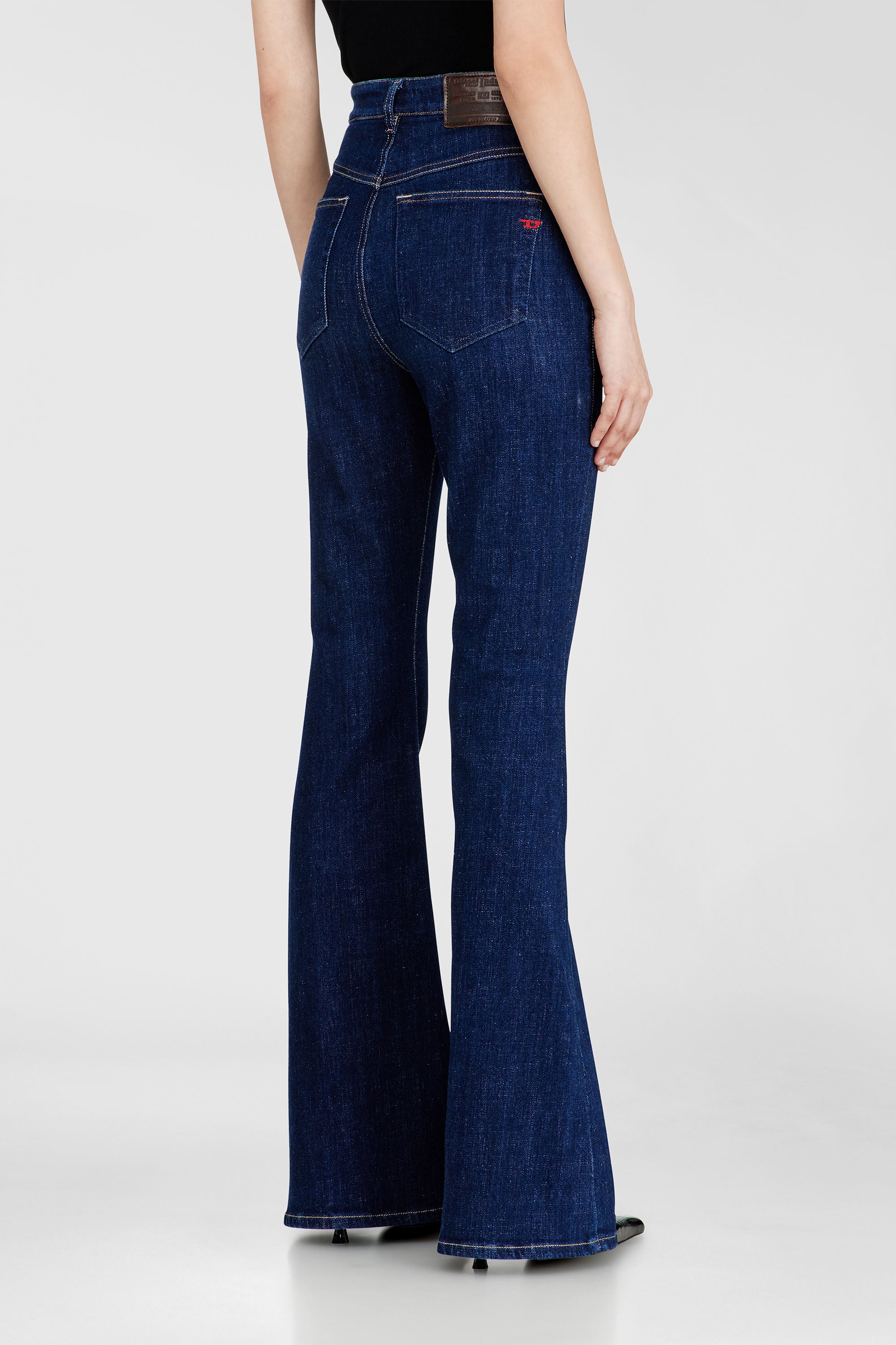 Diesel - Woman's Bootcut Jeans 1973 D-Partt 09Q03, Dark Blue - 5