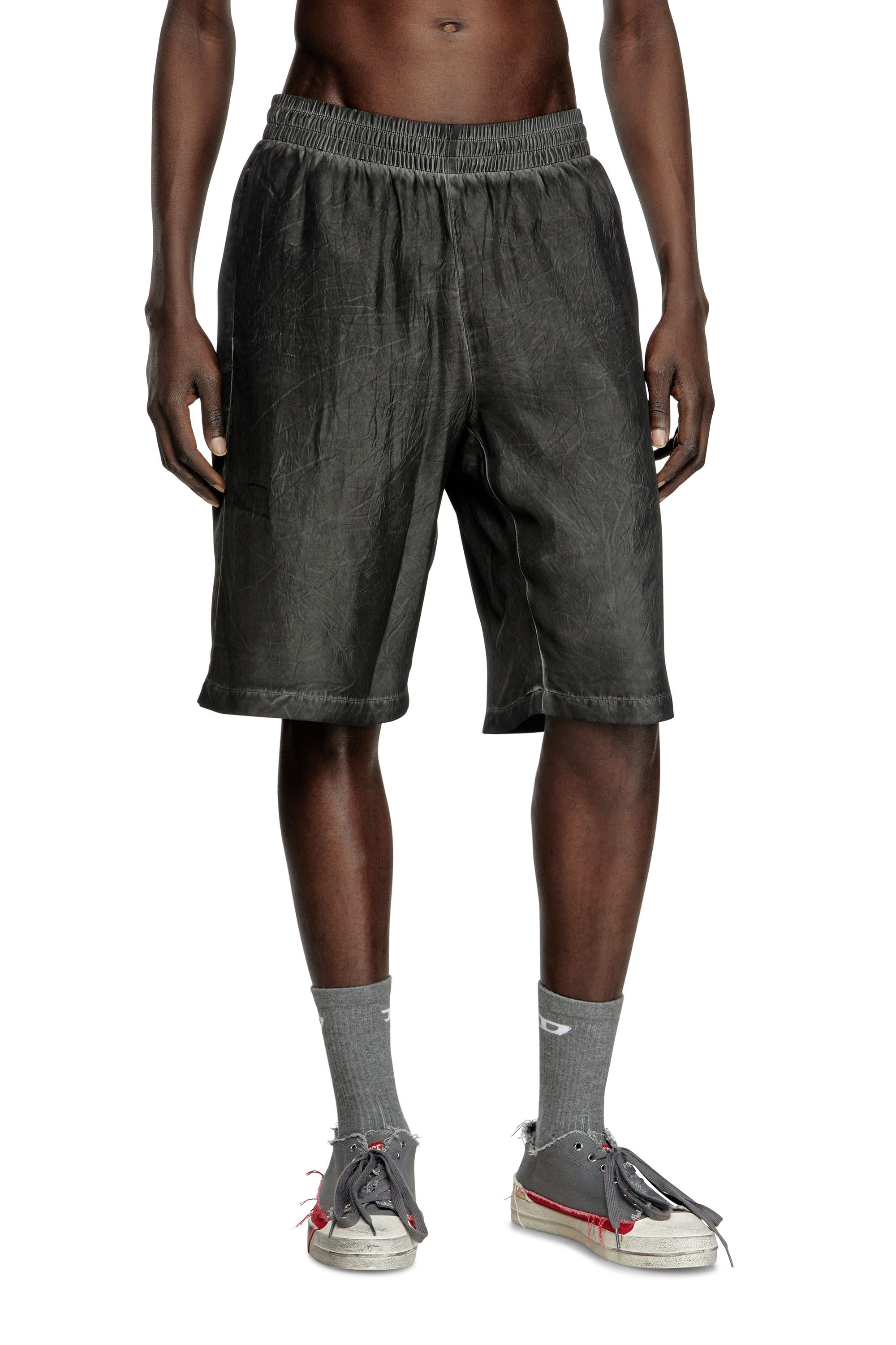 Diesel - P-LEON-SHORT, Unisex's Lightweight shorts with crinkled fade in Black - 3