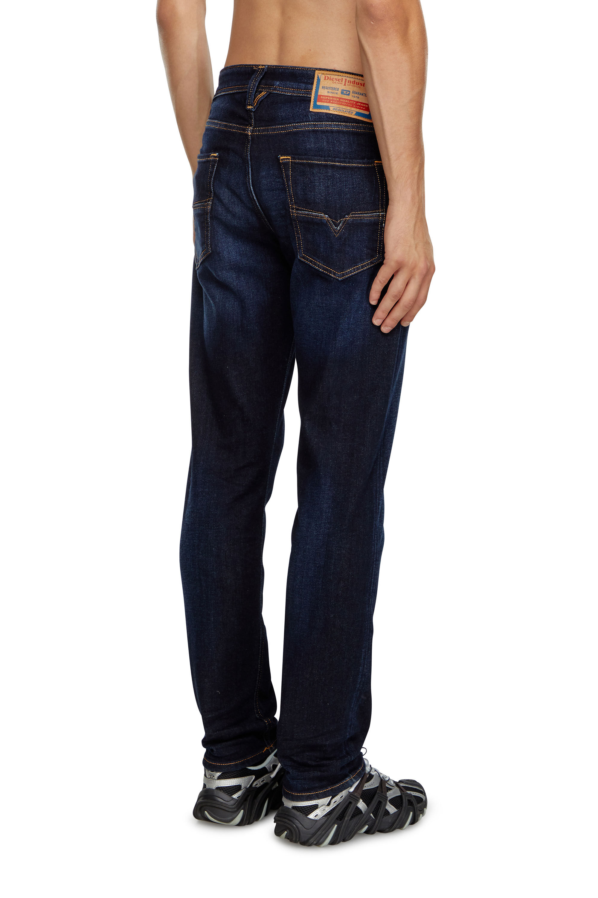 Diesel - Man's Tapered Jeans 1986 Larkee-Beex 009ZS, Dark Blue - 4