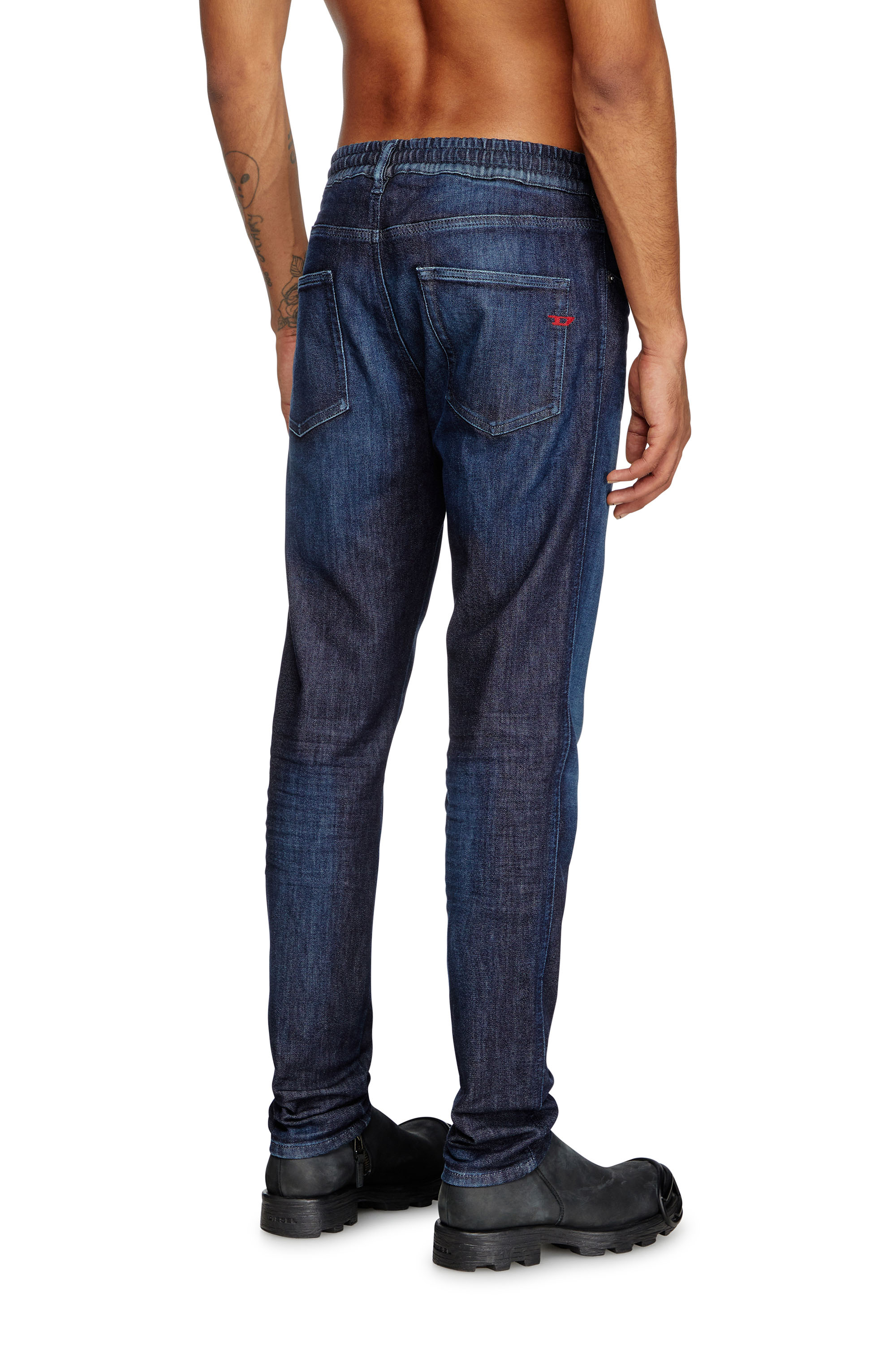 Slim 2062 D-Strukt Joggjeans® 09L11, Dark Blue Diesel - Man's Slim 2062 D-Strukt Joggjeans® 09L11, Dark Blue - 4