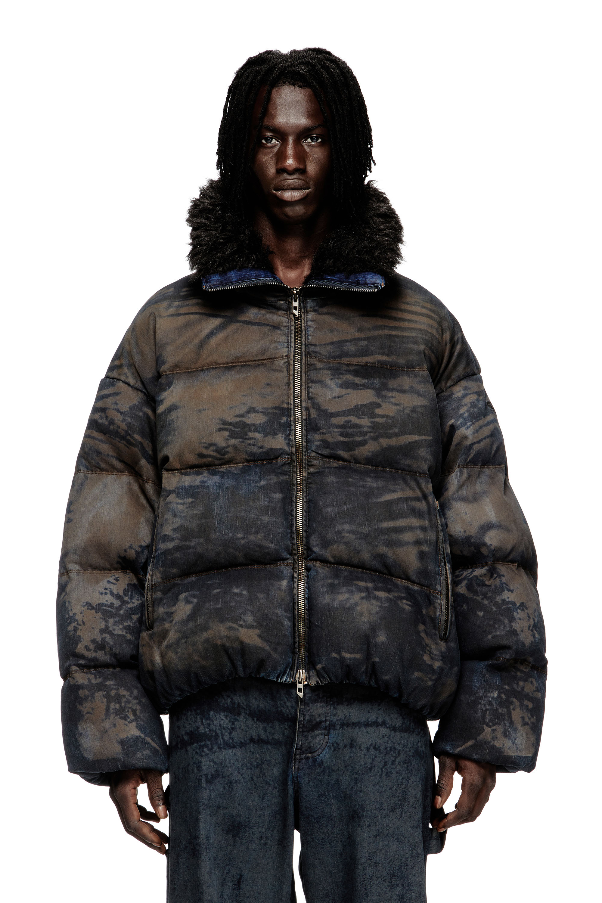 Diesel - W-JOHNS, Man's Puffer jacket in dirt-effect camo denim in Black/Brown - 3
