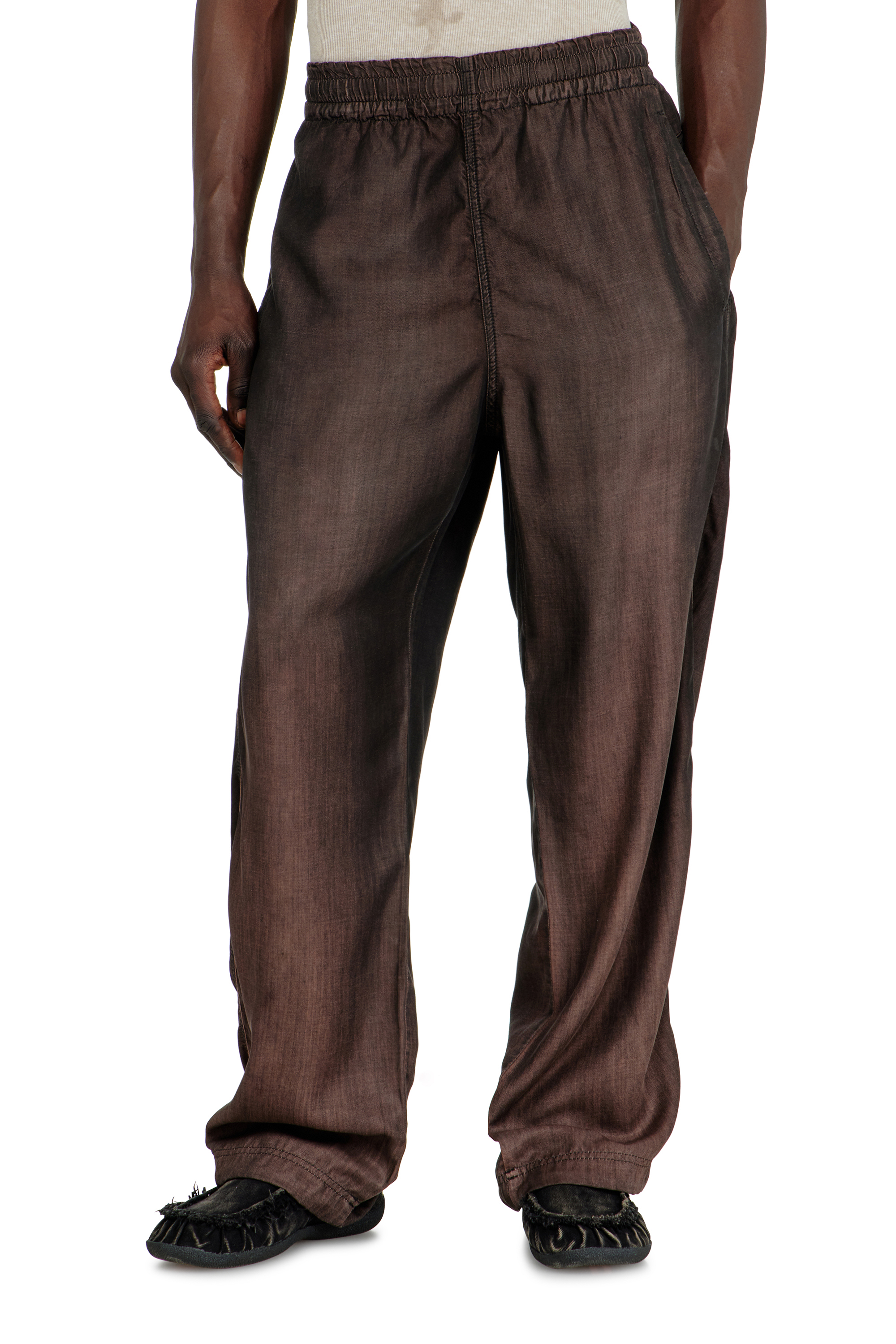 Diesel - Unisex's Relaxed Jeans D-Roder 068YF, Dark Brown - 2