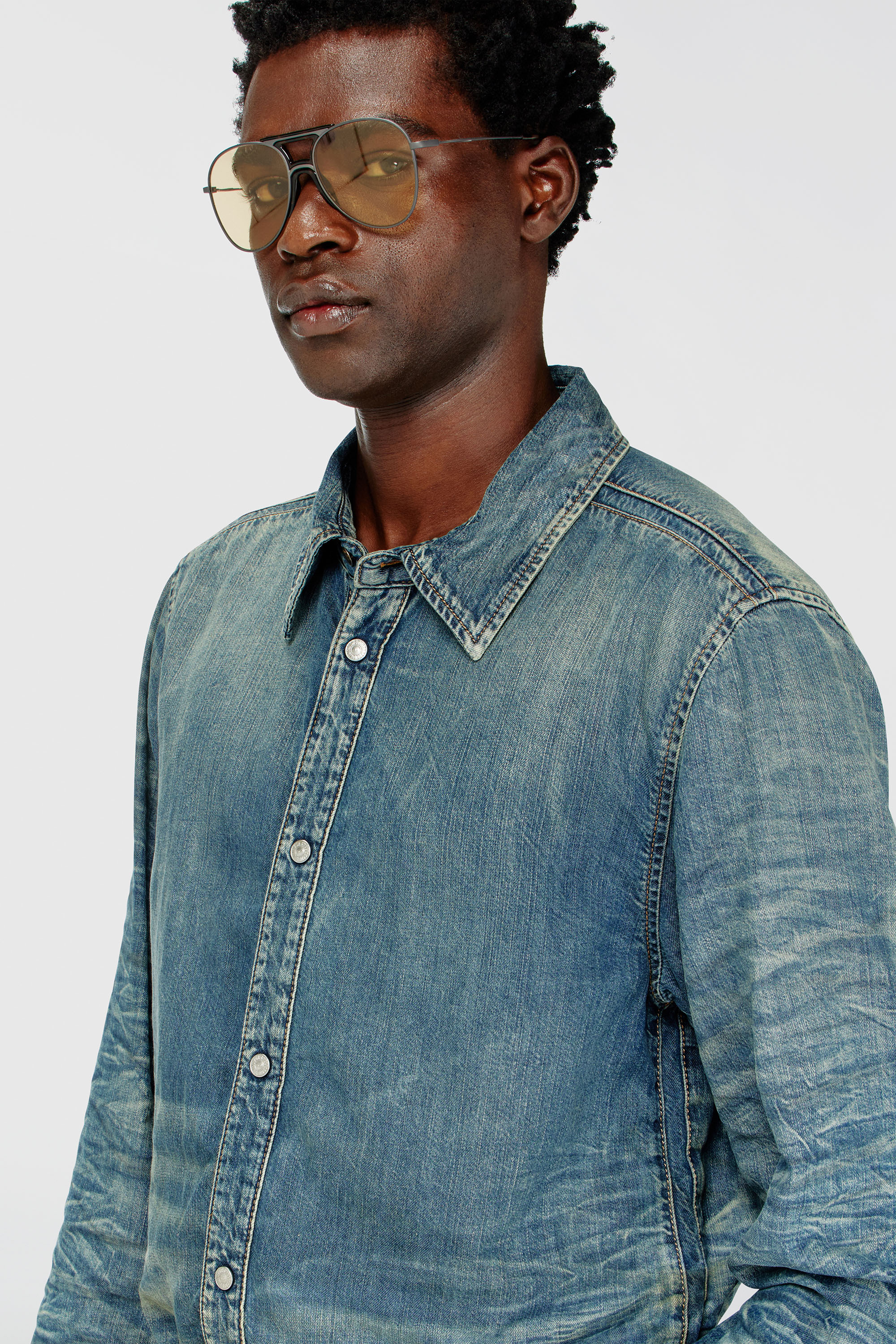 Diesel - D-SYNAR-FSJ4, Man's Shirt in dirty-effect creased denim in Medium blue - 5