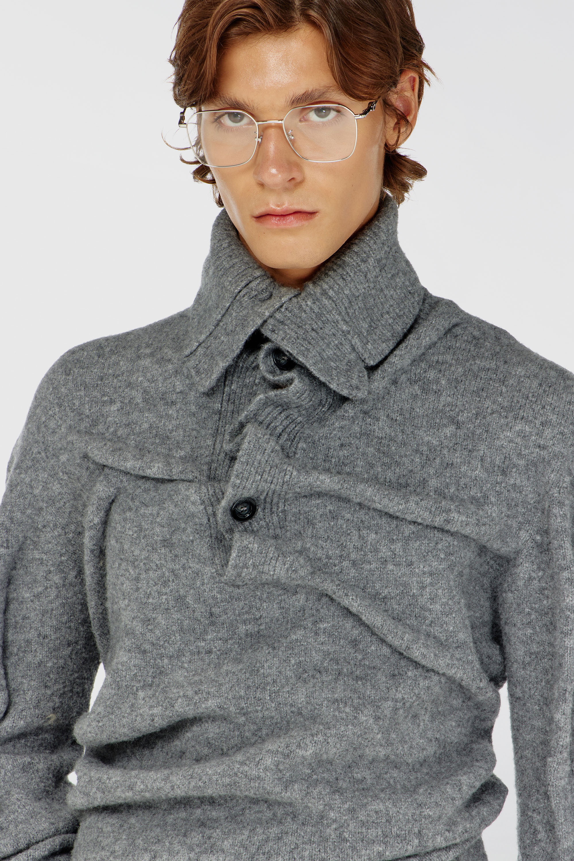 Men's Button-neck jumper in wrinkled boiled knit | Grey | Diesel TG