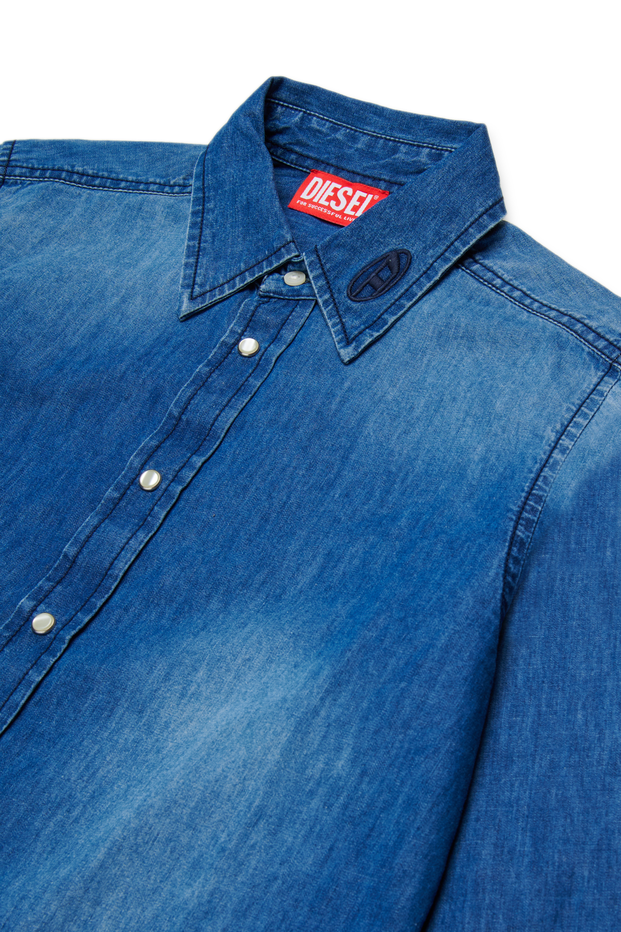 Diesel - CSIMPLY-OVER, Man's Denim shirt with Oval D embroidery in Medium blue - 3