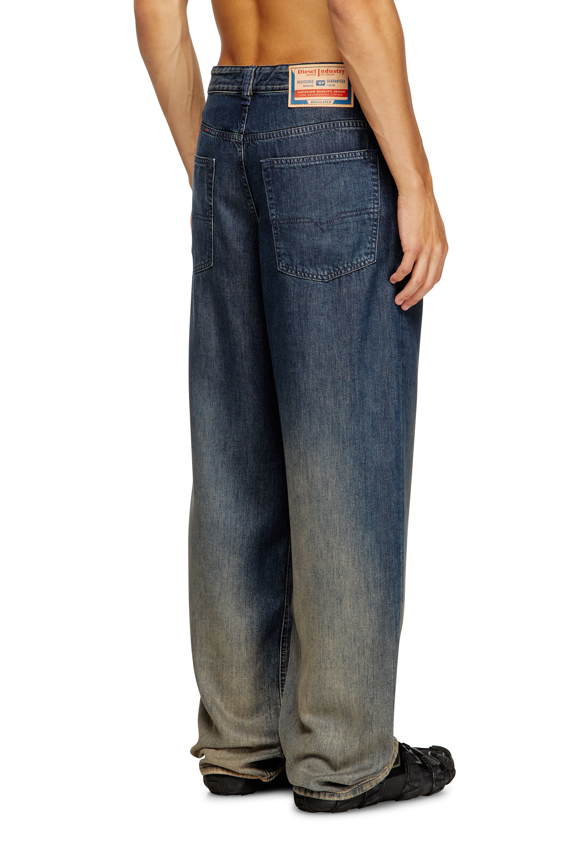 Relaxed Jeans 2001 D-Macro 068TD, Dark Blue Diesel - Man's Relaxed Jeans 2001 D-Macro 068TD, Dark Blue - 4