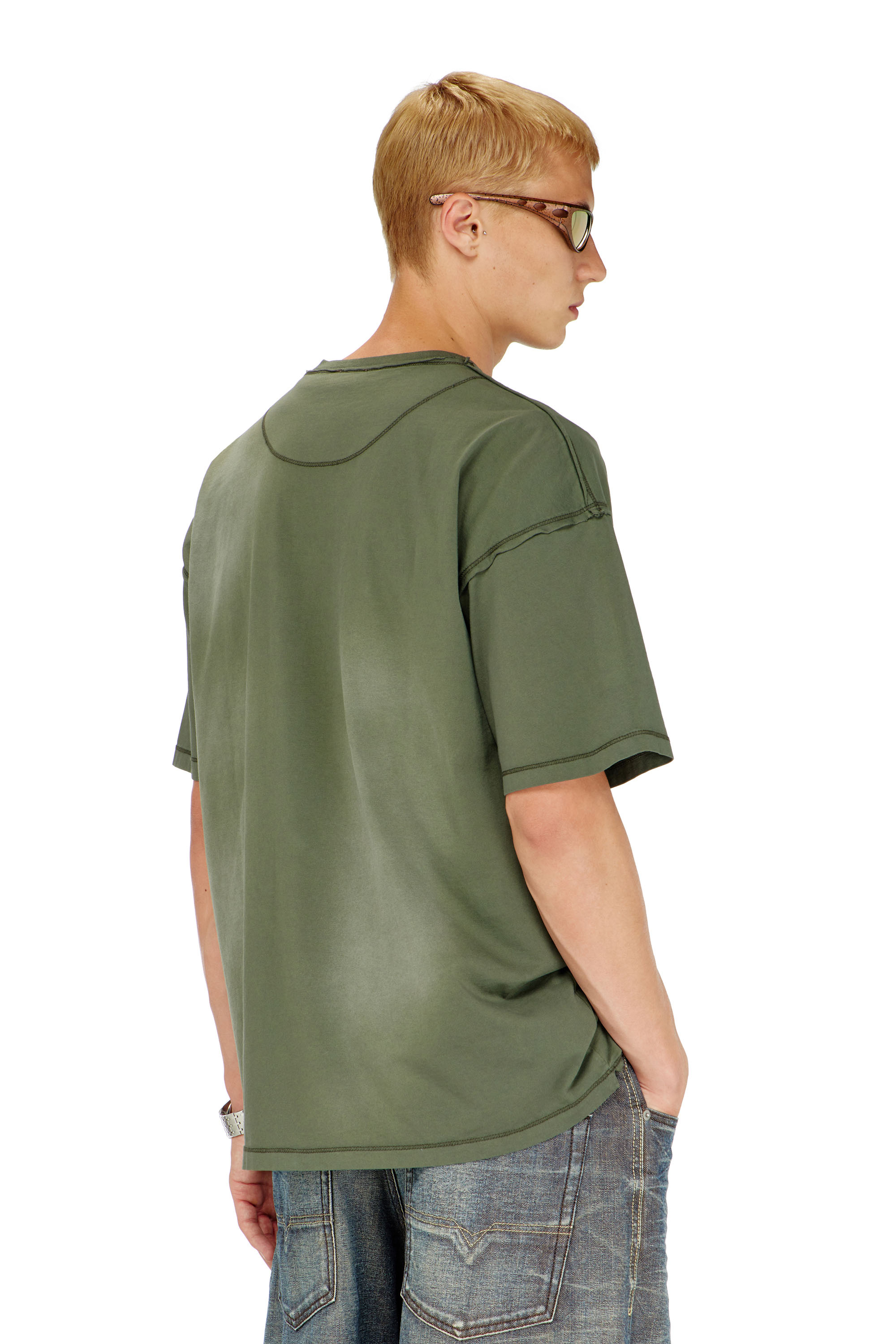 Diesel - T-POCK, Man's Faded T-shirt with ripped pocket detail in Green - 4